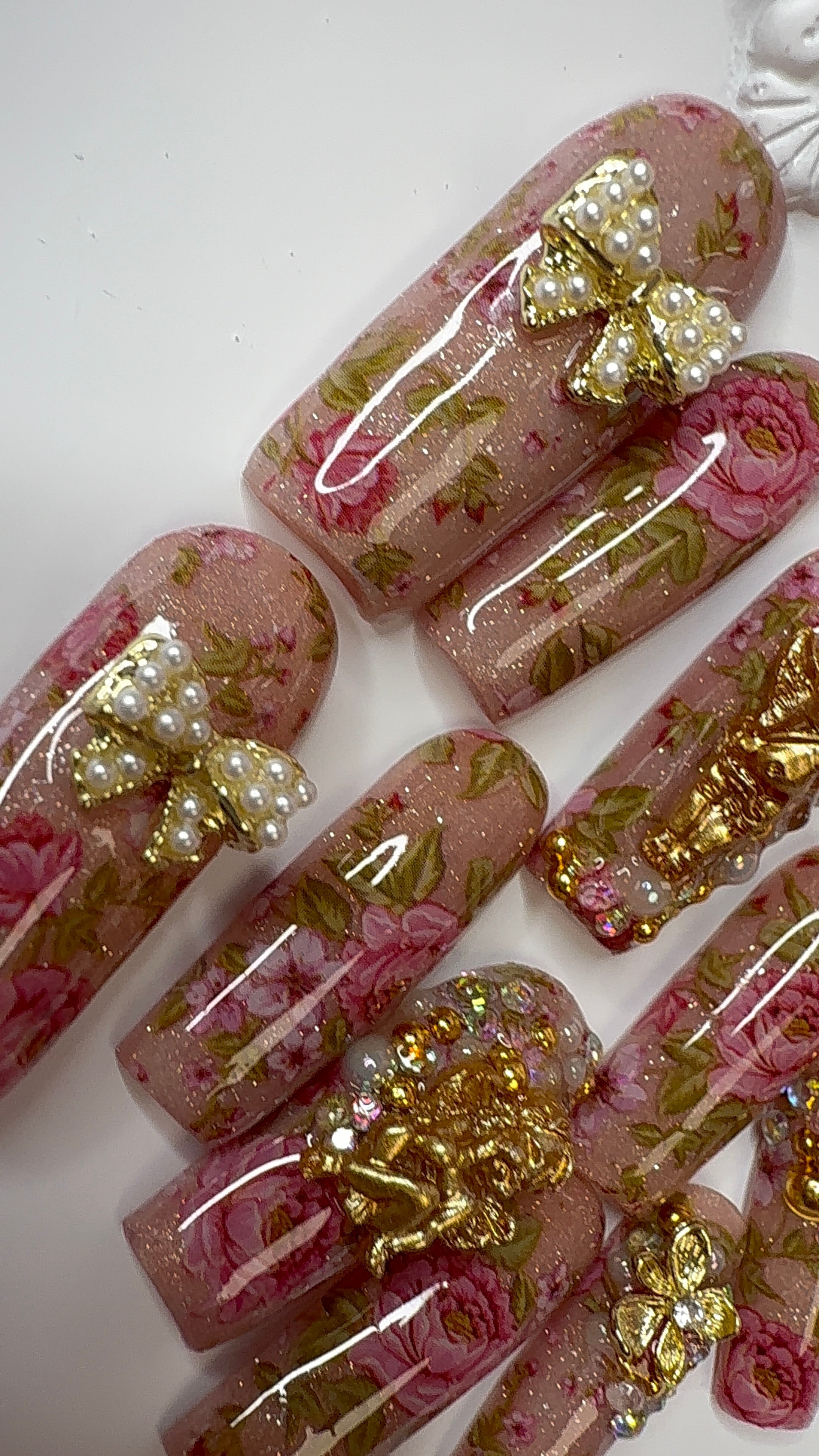 Les Chérubins de Rosina™ | Luxury Rococo Floral Press-On Nails | Champagne Nude Gold, Pink Roses, Cherubs & Pearls