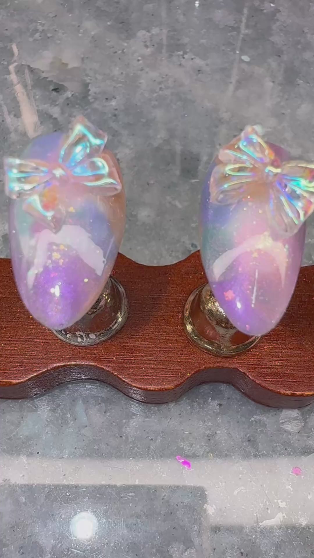 Opalina di Versailles pastel chrome press-on nails video – handmade luxury opal nails by House of Rosina Rococo
